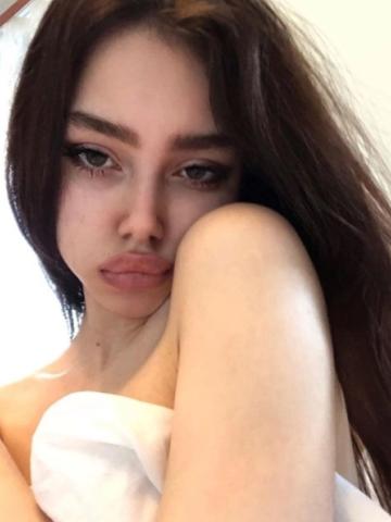 Моника фото 5